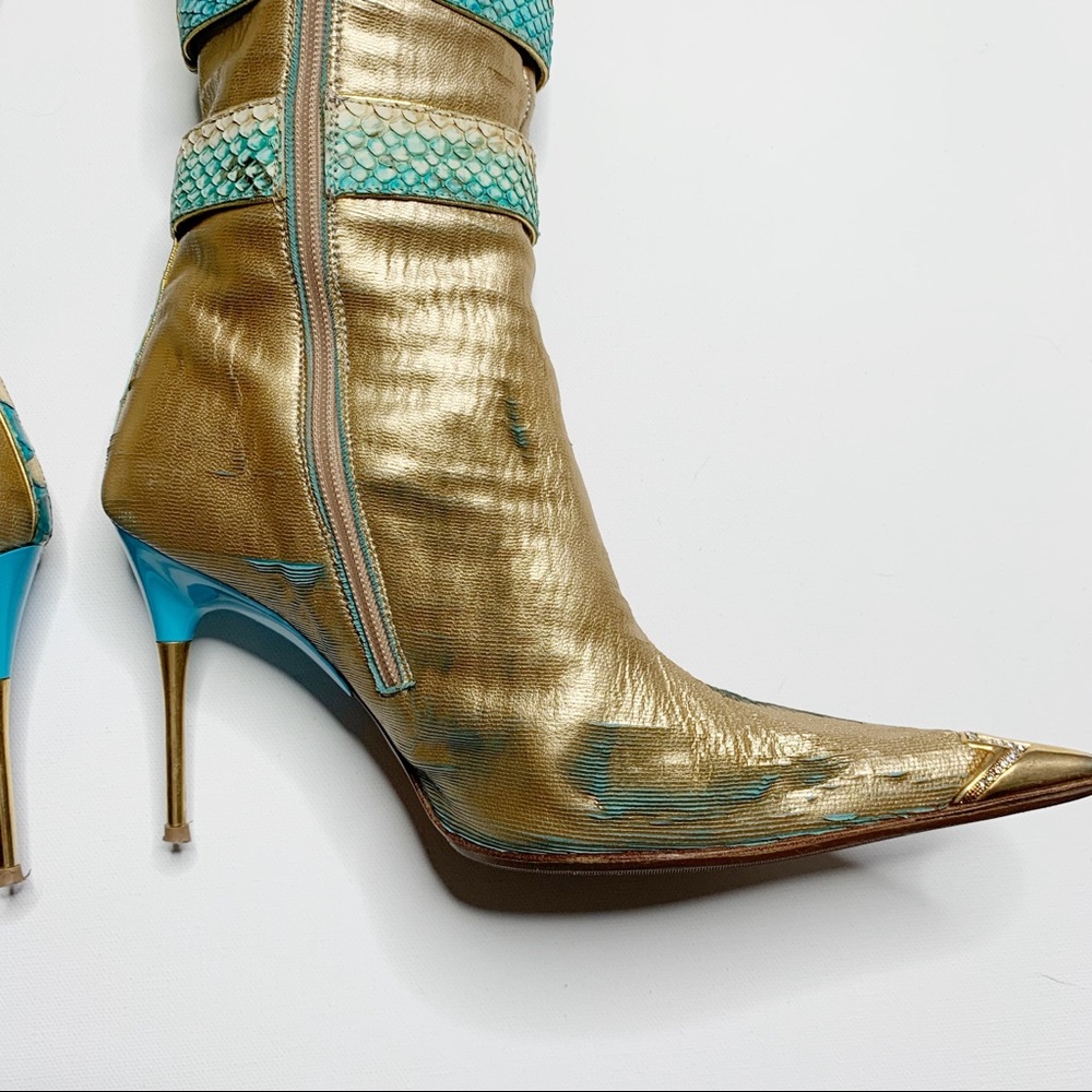 Hamlet Couture Metallic Gold with Cobra Trim 36 - Picture 3 of 7